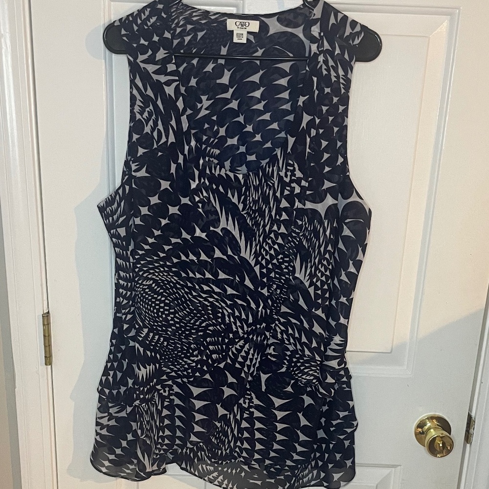 Sleeveless blouse